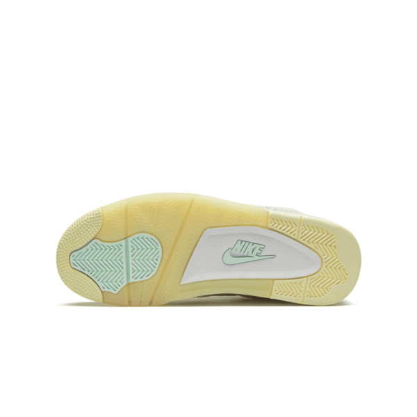 J4 Retro Sail - Image 4